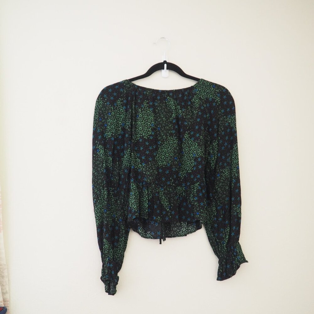 !! Topshop Green Mix Print Tie-Front Long Sleeve Top sz US 4 - Picture 9 of 10